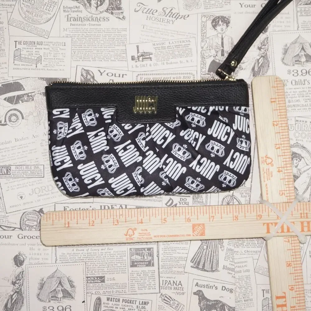 Vintage Y2K Juicy Couture Accessories description crown